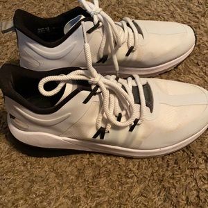 Fabletics Tennis Shoes